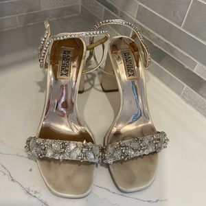 Badgley Mischka Tanisha Block Heels size 5.5